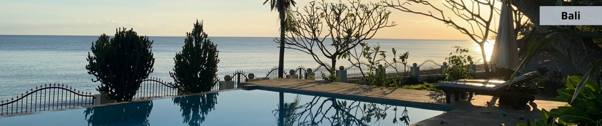 Bali - pool by the beach